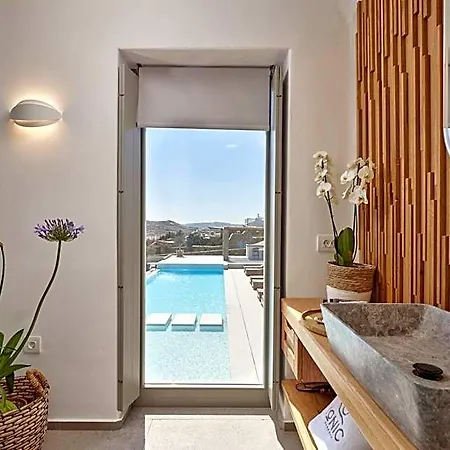 Ionic Hotel
